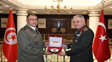 T­u­n­u­s­ ­K­a­r­a­ ­K­u­v­v­e­t­l­e­r­i­ ­K­o­m­u­t­a­n­ı­ ­i­s­t­i­f­a­ ­e­t­t­i­